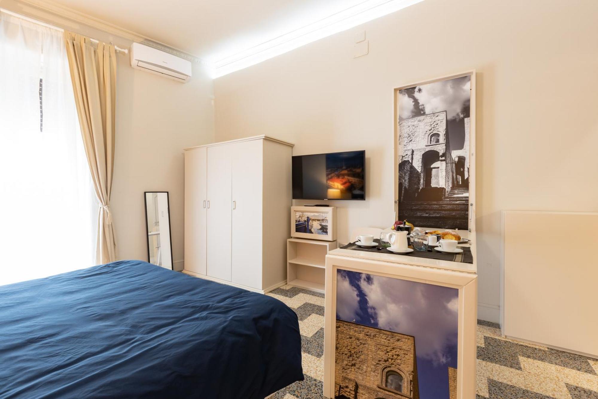 I 4 Elementi Hotel Nápoly Kültér fotó